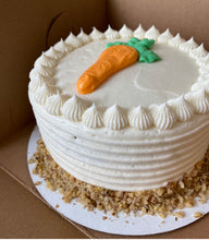 Load image into Gallery viewer, Carrot Cake Cheesecake - Christmas (9-inch)
